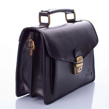 Praktikus férfi bőrtáska fekete színben