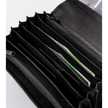 Valódi bőr brifkó pincér Pénztárca RFID védelemmel duplacsatos