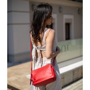 Valódi bőr női piros oldaltáska