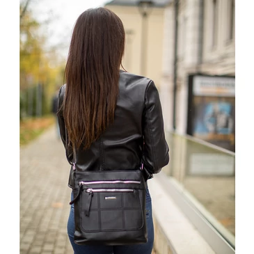 Silvia Rosa sokzsebes női oldaltáska