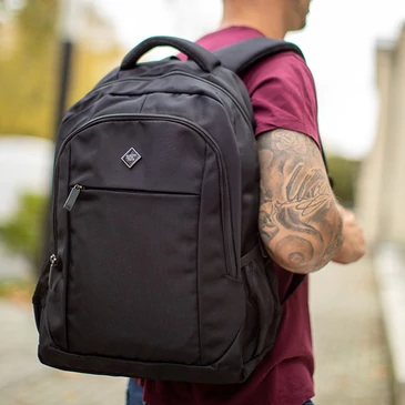 Aoking  laptophátizsák usb töltővel 