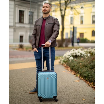 LDV Keményfalú Bőrönd kabin méret kivehető kerekekkel 53 cm