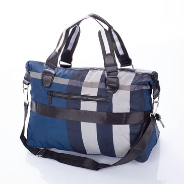 Utazótáska Wizzair méretű fedélzeti táska 40 x 30 x 20 cm