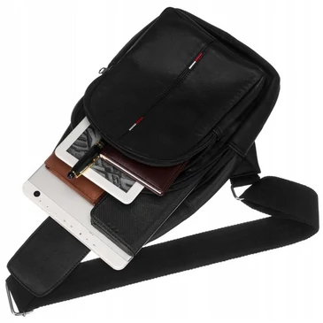 Valódi bőr fekete testtáska