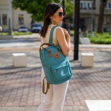 Hátizsák WIZZAIR RYANAIR  kabinméretű táska Ipad tartóval