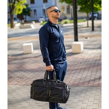 Prémium Utazótáska fekete színben  50x30x20 cm 