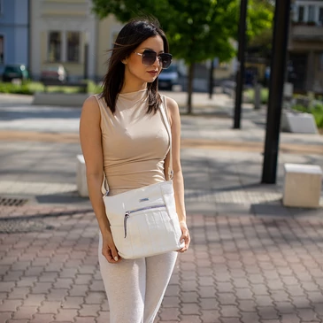 Silvia Rosa sokzsebes női oldaltáska 