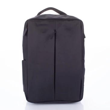 Fedélzeti Hátizsák usb töltővel fekete színben