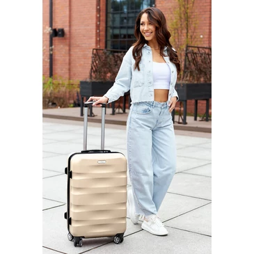 4 Kerekes Kabin Borönd Pezsgő színben