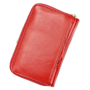 Kisméretű piros lakk női pénztárca