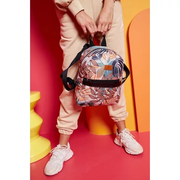 Tágas női városi hátizsák divatos mintában