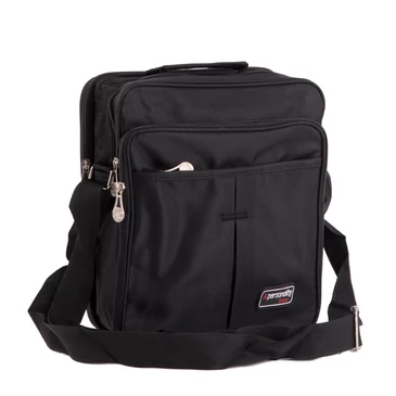 Férfi válltáska/oldaltáska fekete színben