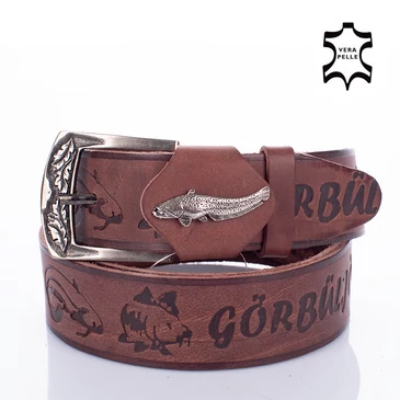 Horgász öv harcsa mintával barna színben 