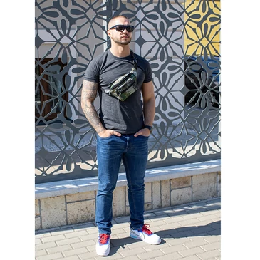 Övtáska terepszínben 