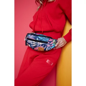 Tágas női Övtáska Divatos mintában