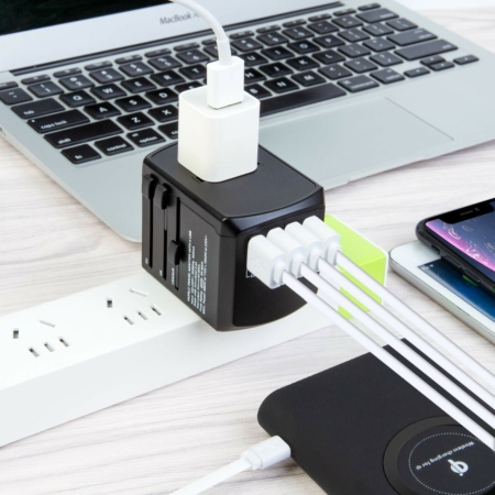 Bravo Utazási kiegészítők Világ adapter USB Töltővel SL-199-3U-T