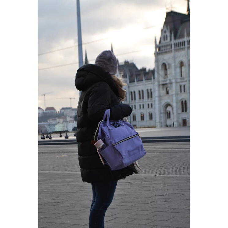 RYANAIR WIZZAIR KÉZIPOGGYÁSZ MÉRETŰ  HÁTIZSÁK  Kék színben