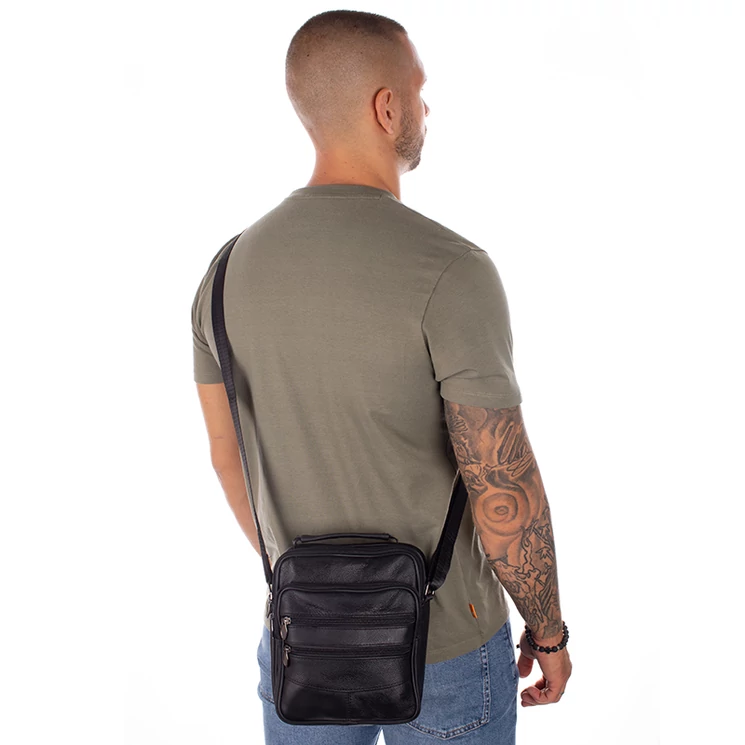  Valódi bőr férfi oldaltáska fekete színben 6612-black