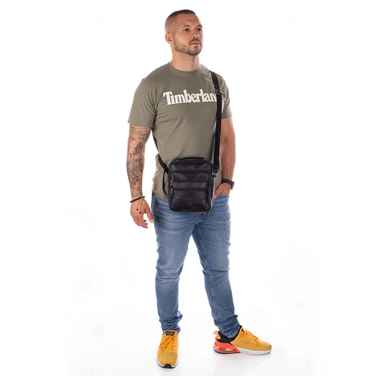  Valódi bőr férfi oldaltáska fekete színben 6612-black