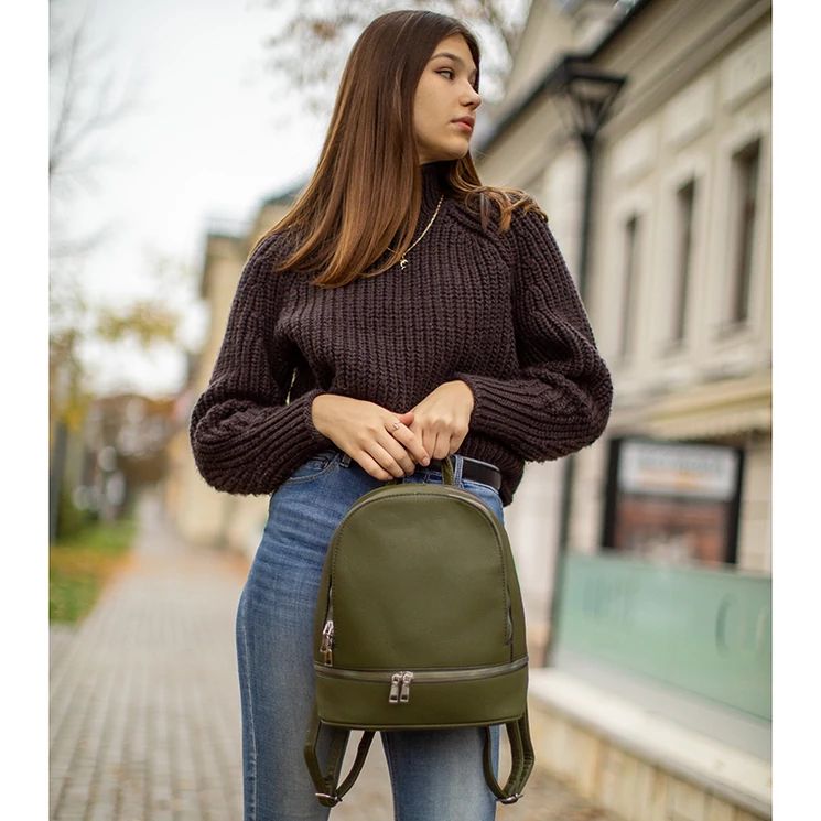 Női hátizsák zöld színben