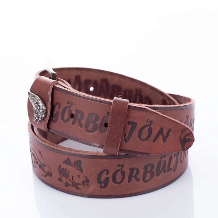 Horgász öv csuka mintával barna színben 135 cm-től 90 cm-ig