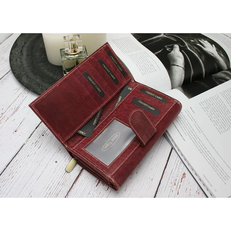 WILD Valódi bőr brifkó pénztárca piros színben