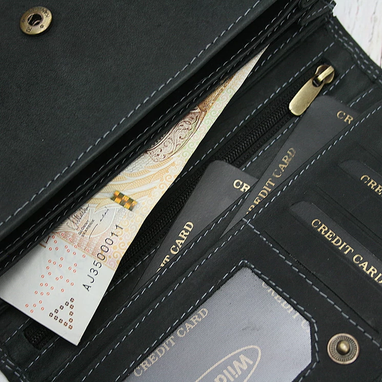 WILD Valódi bőr brifkó pénztárca