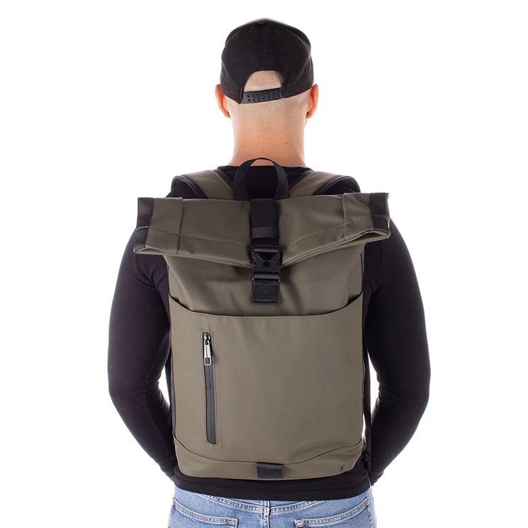 Sötétzöld vízálló többzsebes laptoptartós hátizsák