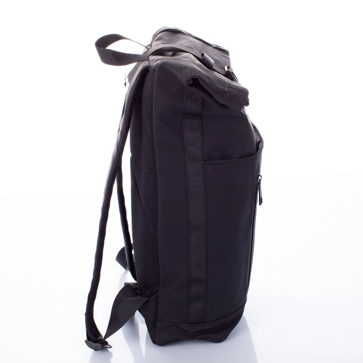 Rózsaszín vízálló többzsebes laptoptartós hátizsák