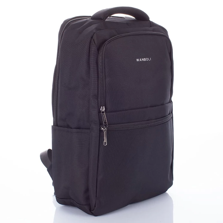 Fedélzeti méretű laptophátizsák  USB csatlakozóval