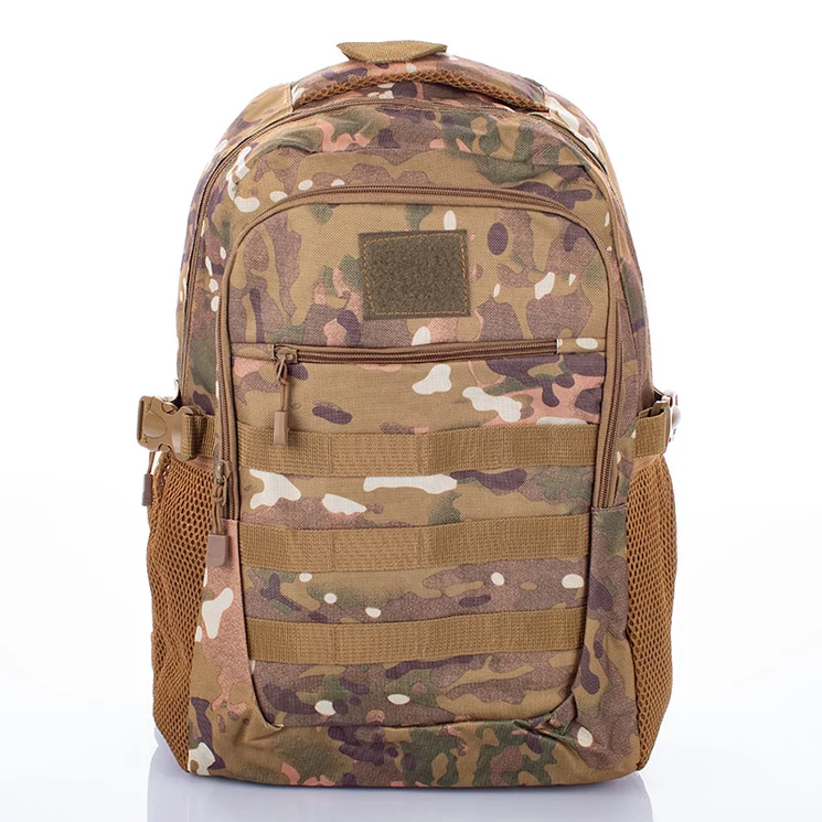 Military hátizsák terepszínben