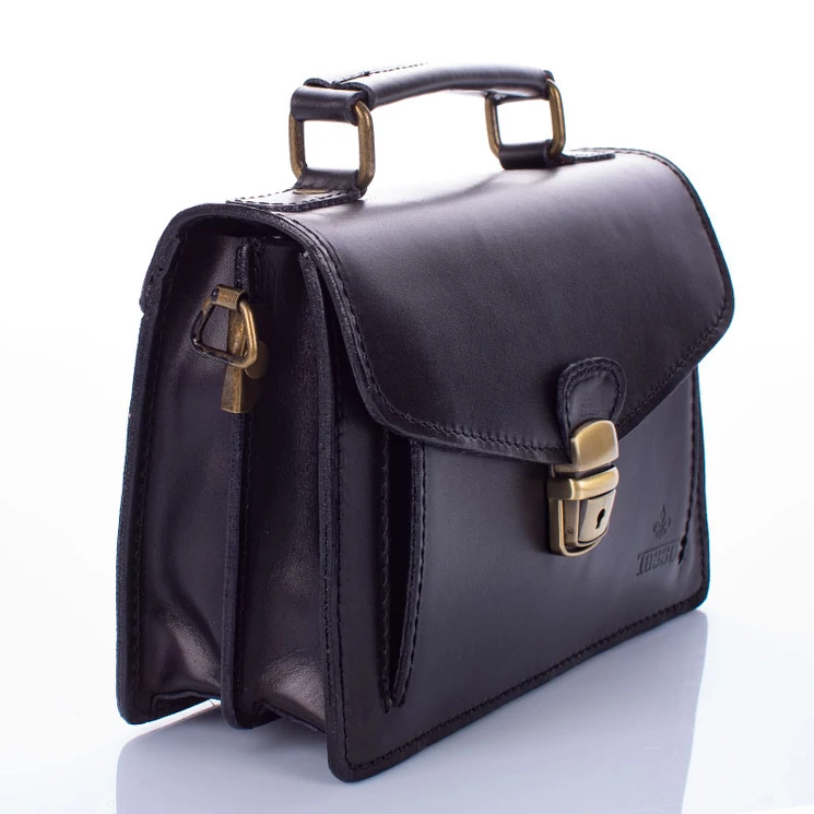 Praktikus férfi bőrtáska fekete színben