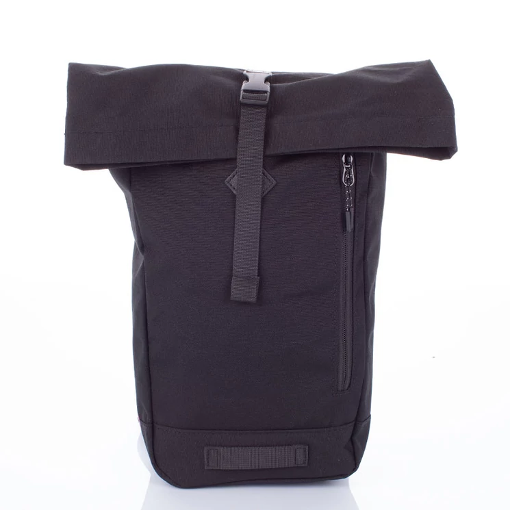 Fekete vászon többzsebes hátizsák