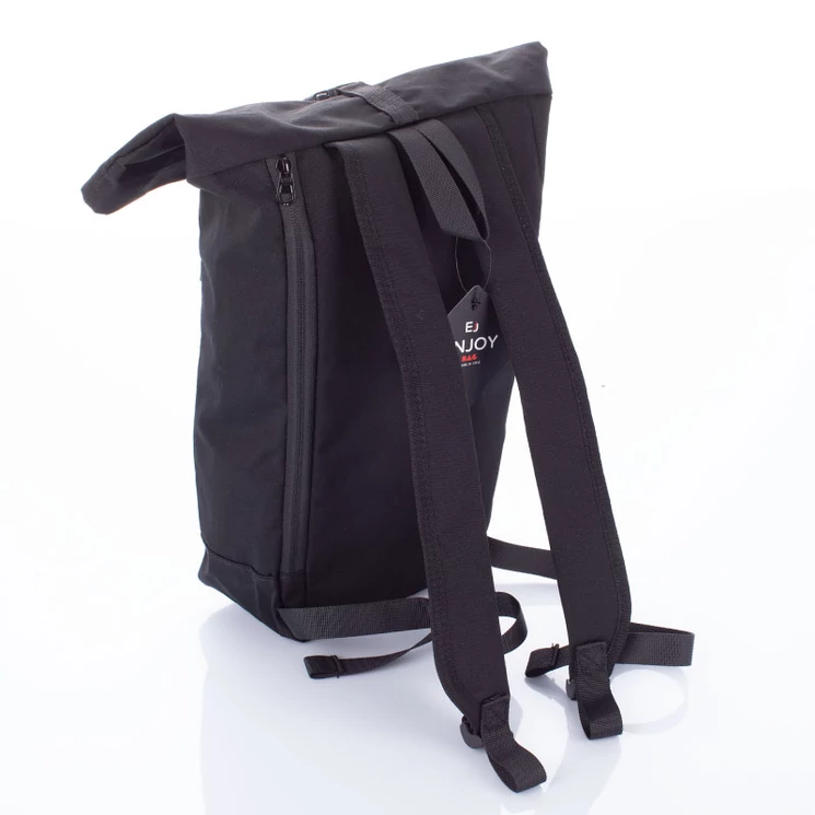 Fekete vászon többzsebes hátizsák