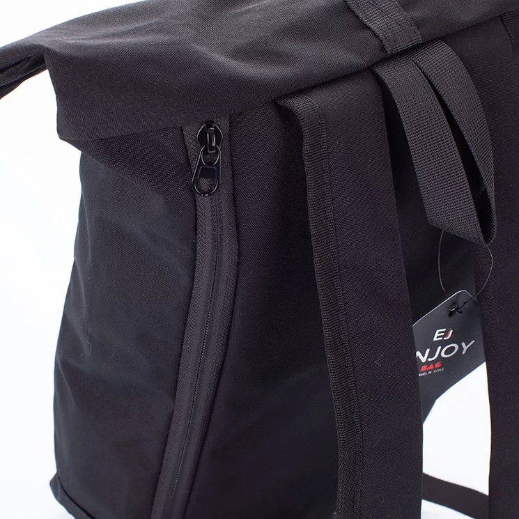 Fekete vászon többzsebes hátizsák