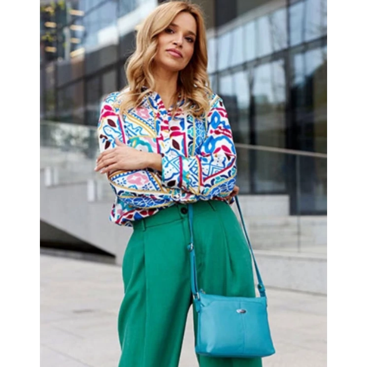 Elegáns Valódi bőr női oldaltáska türkizkék színben