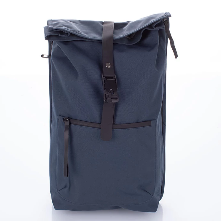 Sötétkék többzsebes hátizsák