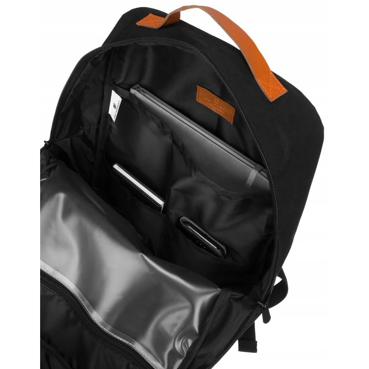 Peterson hátizsák  kabinméretű táska USB csatlakozóval