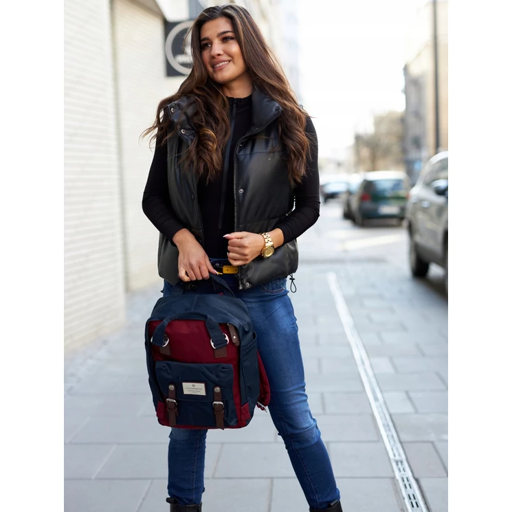 Hátizsák  kabinméretű táska Ipad tartóval