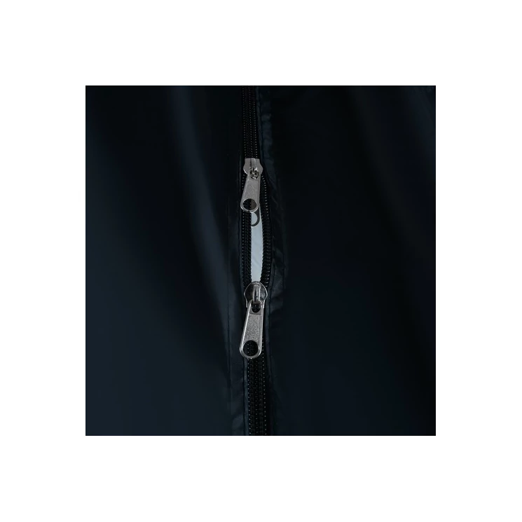 Zuhanyzó - átöltöző sátor