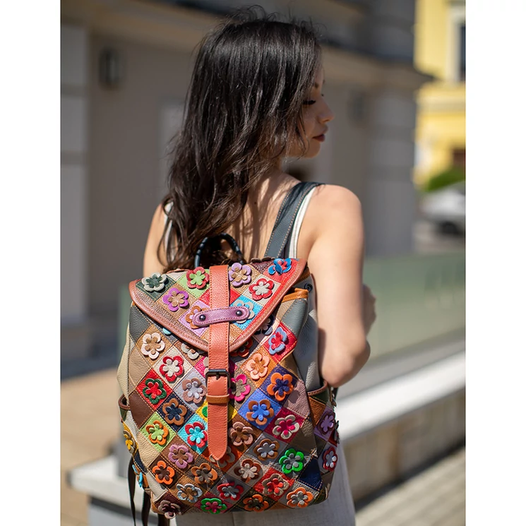 Patchwork mintás virágos Valódi bőr női hátizsák 