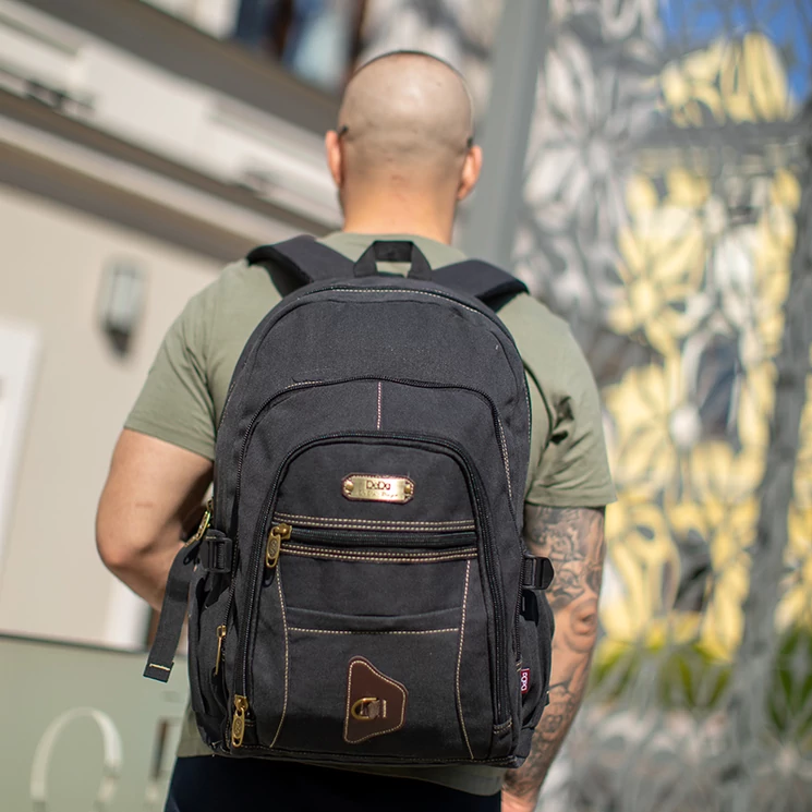 Outdoor vászon hátizsák Fekete színben