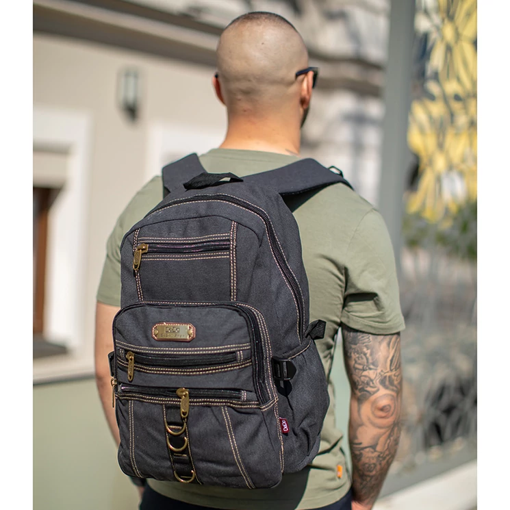 Outdoor Ultraerős vászon hátizsák fekete színben