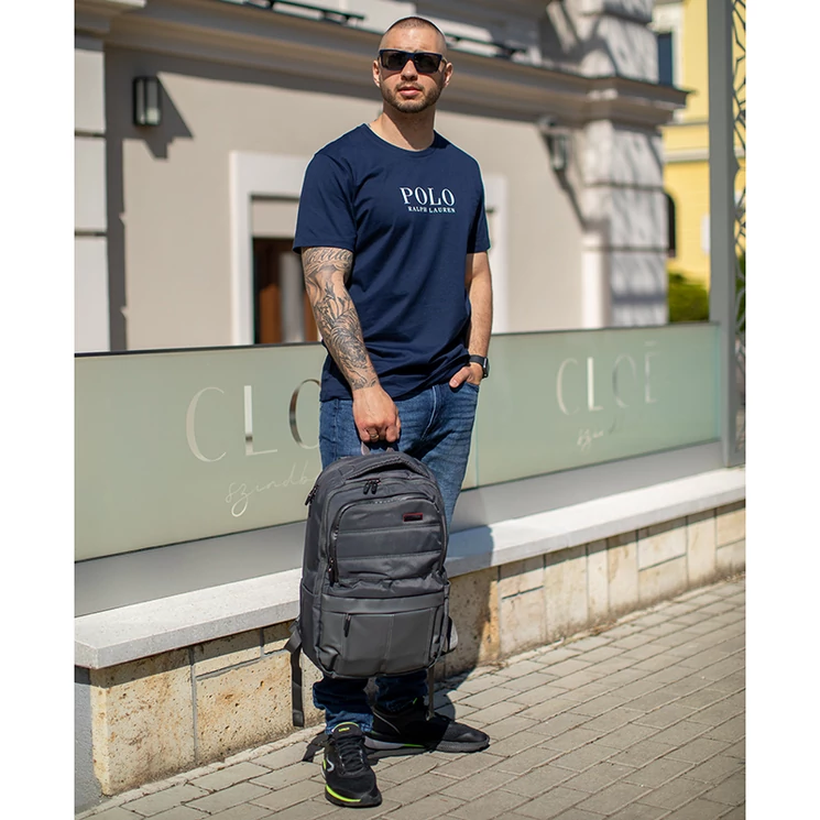 Aoking laptoptartós hátizsák szürke színben SN67455 Grey