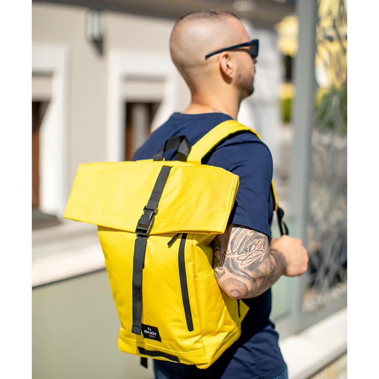 Sárga vászon többzsebes hátizsák