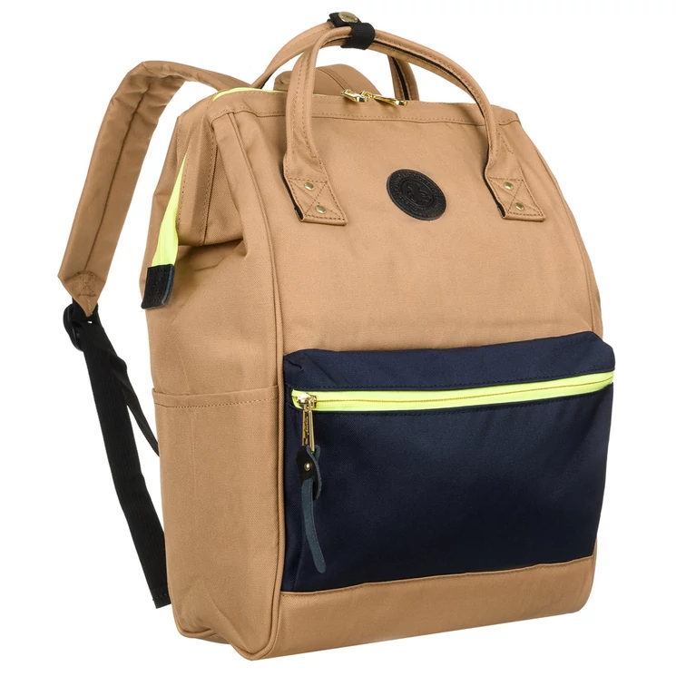 Kabinméretű női hátizsák méret: 40 x 30 x 20 cm