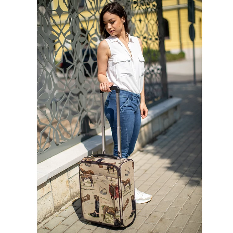 Lovas bőrönd ÚJ WIZZAIR RYANAIR méret