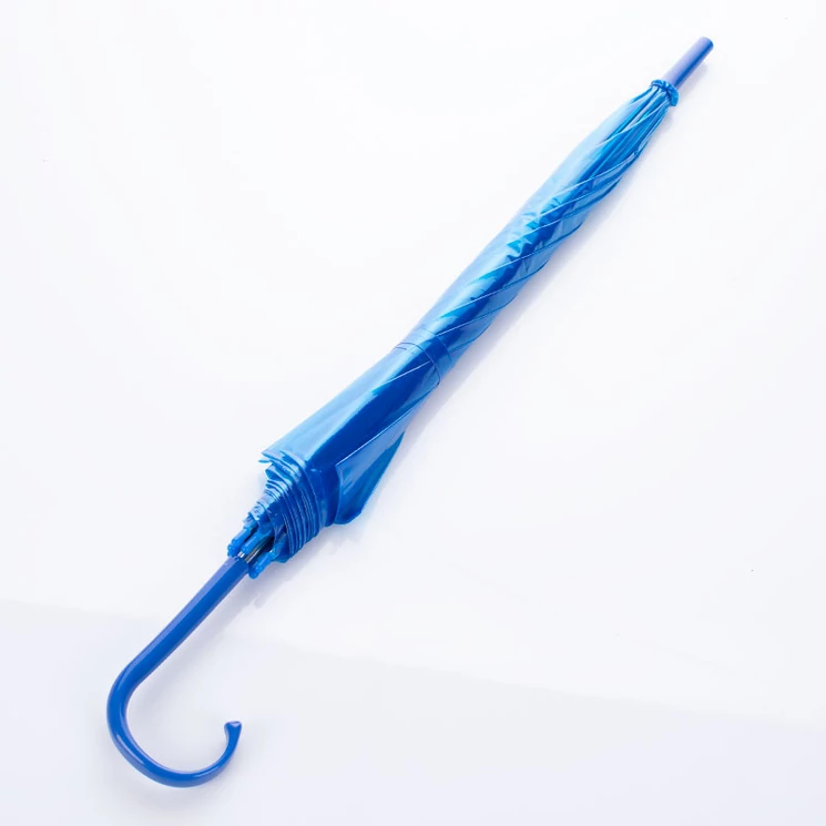 Átlátszó esernyő kék