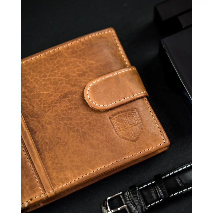 Férfi bőr kártyatárca RFID védelemmel - Peterson