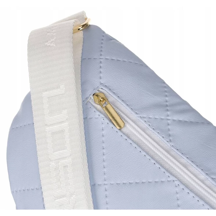 Divatos PETERSON Övtáska 